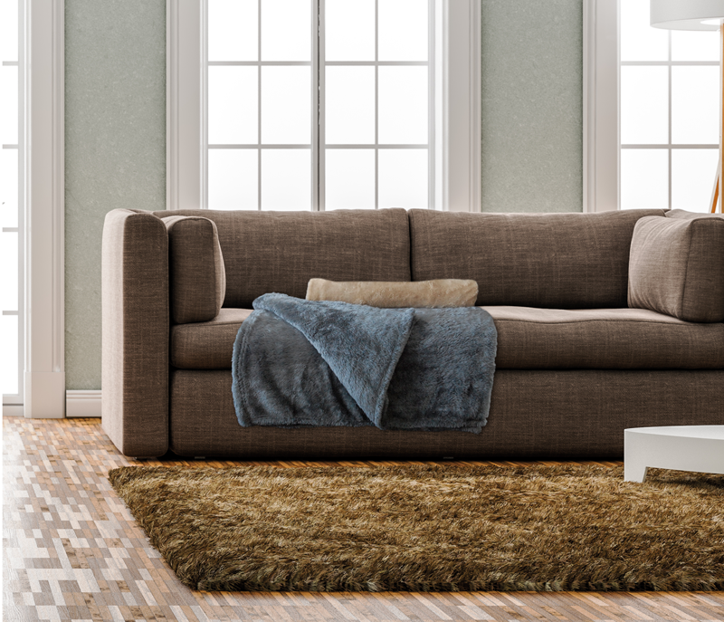 Taupefarbene Langfell Wohndecke von KBT Bettwaren in 150x200cm Sofa Milieu